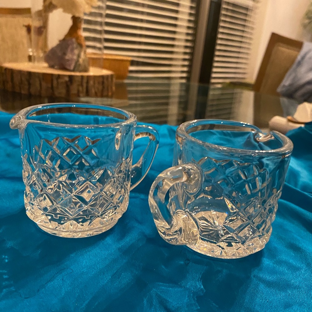 Apodé Crystal Clear Glass Creamer and Sugar Set